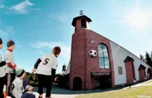 Parafia odwołuje czwartkowe zajęcia w szkołach, bo dzieci mają chodzić msze