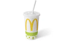 Brytyjczycy piszą petycję do McDonald’s, by przywrócono plastikowe słomki
