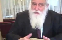 Rabin wyjaśnia rytuał ssania dziecięcych penisów (ENG)