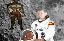 Mjr Wojciech Suchodolski i żubropodobna istota na księżycu