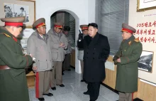 Kim Dzong Un zaczyna patrzeć, czyli północno-koreański PR