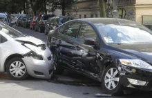 Uwaga! Karę za brak OC dostaniesz nawet za auto, które nie jeździ