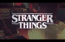 Motyw ze Stranger Things na syntezatorze modularnym