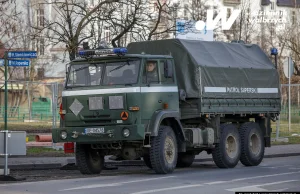 Dzierżoniów: robotnicy budowlani odnaleźli kilkaset kilogramów materiałów...