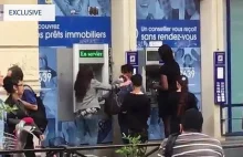 Nowość w Paryżu, do wypłaty z bankomatu martwy szczur gratis