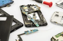 Jak naprawić telefon, który się nie włącza?