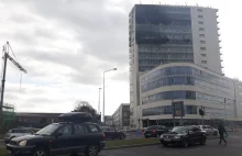 Potężny pożar hotelu w Dublinie [VIDEO]