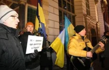 Gdańsk: Manifestacja pod hasłem "Solidarność z Ukrainą"