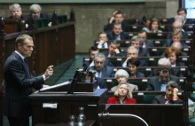 Zaskakująca zachowawczość: premier mówił do posłów, nie do wyborców.