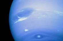 Jak wygląda powierzchnia Neptuna?