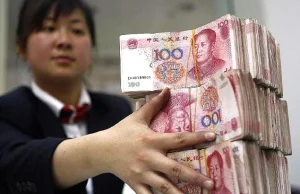 Chiński juan drugą walutą świata. Euro słabnie