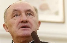 Kardynał Nycz o krzyżu w Sejmie: Jest znakiem tożsamości kulturowej i narodowej!