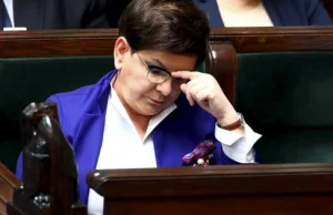 Beata Szydło przed odejściem rozdała 2,4 mln zł nagród