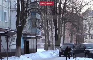 Bombardowanie Gradami gdzieś w północnym Doniecku na blokowisku.