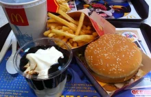 Kryzysowa rewolucja w McDonald's. Zamawianie i odbiór jedzenia przy stoliku