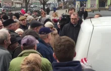 Polityk PiS rozdawał śledzie w Gdańsku