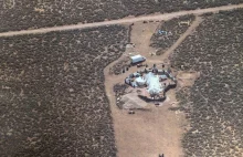 Na pustyni w USA znaleziono 11 wygłodzonych dzieci i szczątki małego chłopca.