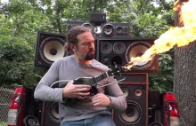 Guy Builds Flamethrower Ukulele Inspired By Guitar Used In ‘Mad Max’ [ENG]