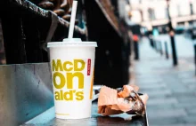 Klienci McDonald's chcą powrotu plastikowych słomek. Ponad 42 tys. podpisów