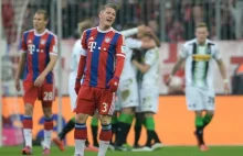 Co za błędy Neuera! Bayern sensacyjnie przegrywa!