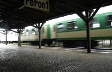 Mężczyzna wpadł pod pociąg Intercity. ''Koła pociągu przecięły go na dwie...