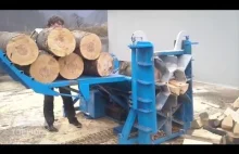 Przyjemny dźwięk rozłupywanego drewna