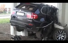 BMW X5 Uderza w wiadukt in Russia 2013