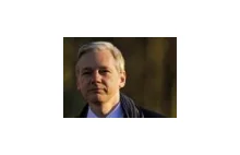 Assange: Internet to narzędzie inwigilacji
