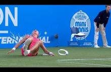 Tennis - kiedy w mixcie tenisowym mężczyzna serwuje na kobietę ( ͡° ͜ʖ ͡°)