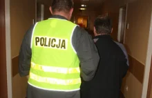 Laserem w oczy pilota. Policja zatrzymała podejrzanego