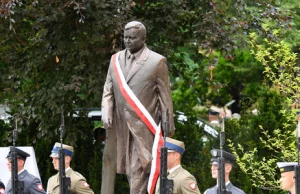 W Szczecinie odsłonięto pomnik Lecha Kaczyńskiego