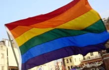 Francja zgadza się na małżeństwa homoseksualistów