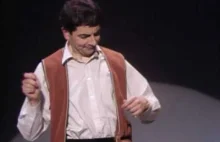 Rowan Atkinson jako perkusista