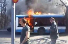 Płonący autobus lini 80 Tarnowskie Góry 22.04.2013