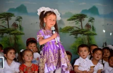 Obchody dnia dziecka w tadżyckiej szkole