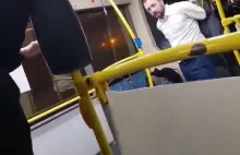 Muzułmanie atakują nożem Rosjanina w metrze.