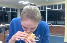Była miss Nowej Zelandii bije kolejny rekord w jedzeniu na czas
