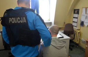 Na worku ze zwłokami napis "Niespodzianka dla policji"