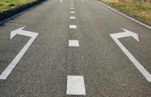 Autostrada jeszcze nie ukończona, a już rozpada się w oczach