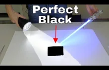 Materiał tak ciemny, że nawet laser z nim nie wygra - porównanie