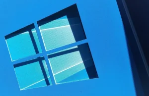 Windows 10 problem system cofa aktywację i zmienia edycję Pro na Home edition