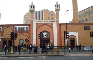 Londyn: 423 nowe meczety i 500 zamkniętych kościołów!
