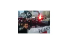 Manifestacja na rzecz serbskiego Kosowa. Wg GW było na niej kilkadziesiąt osób..