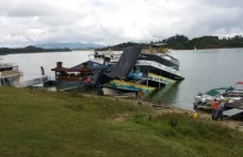 Kolumbia: Zatonął statek wycieczkowy [WIDEO]