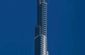 Nietypowe ujęcie najwyższego budynku świata.