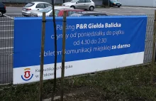 Urzędnicy zamknęli parking P&R, bo... ludzie tam parkowali