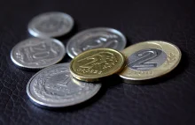 Polskie bieda-pensje: Ponad 70 proc. pracowników zarabia mniej niż średnia...
