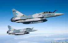 Francja zawiesza współpracę wojskową z Rosją. Wysyła samoloty nad Polskę i...
