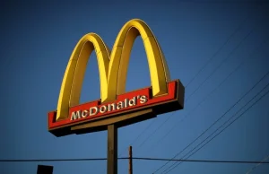 McDonald's walczył z fiskusem i przegrał. Zapłaci zaległy VAT