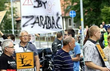 Protest przeciwko firmie Mo–BRUK